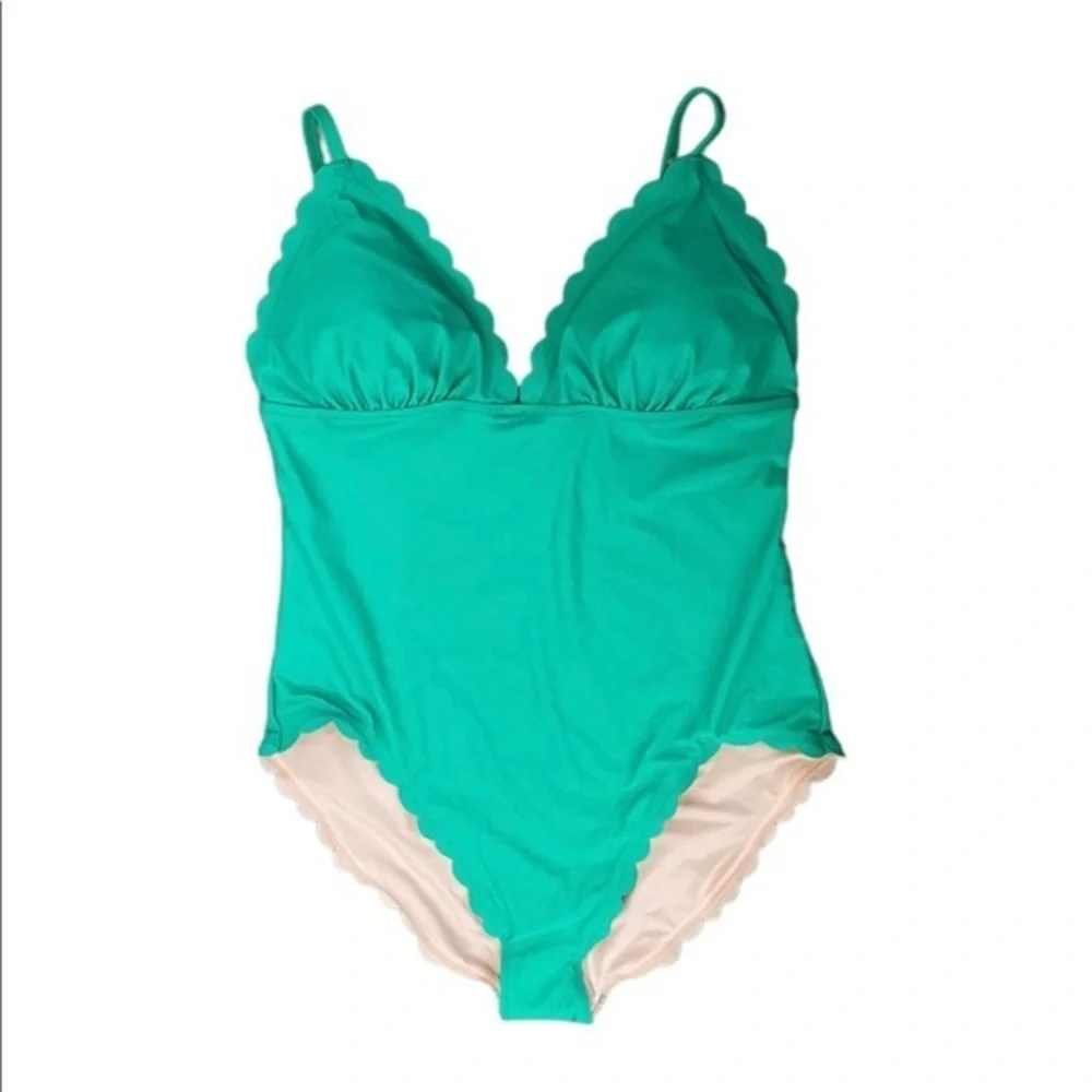 J. Crew Women’s Scalloped Edge‎ One Piece Swimsuit Green Size XL